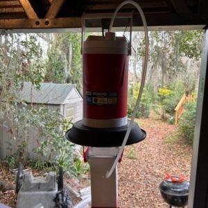 Trap to catch and separate mosquitoes and midges. Shown with UV light and CO2 oprions